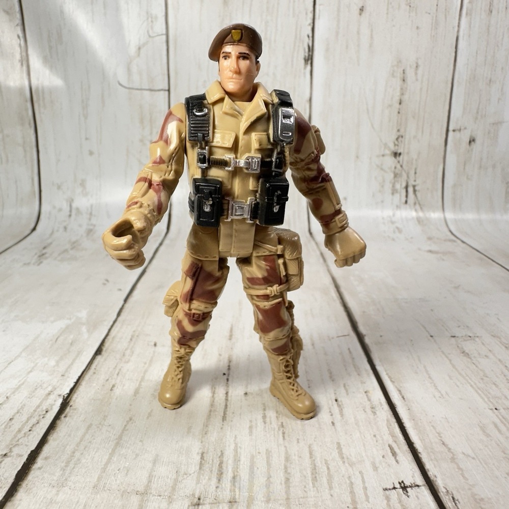 Chap HK Mei Action Figure Soldier Tan Camo Uniform Army 3¾-4″ Military Vintage